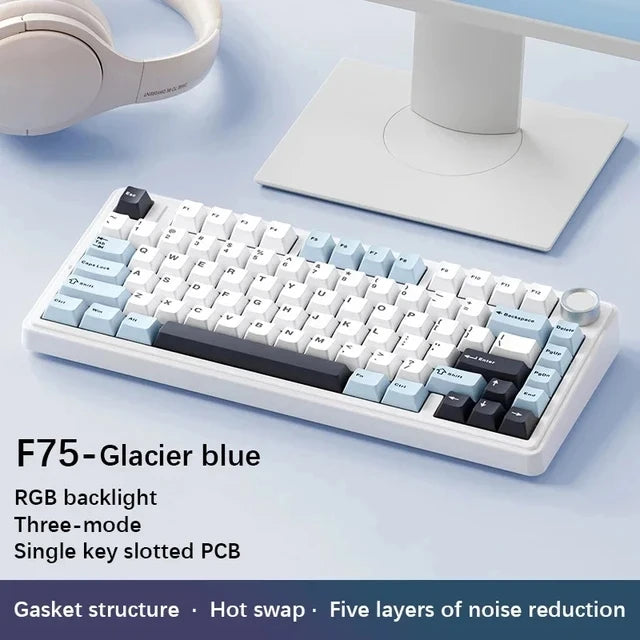 Teclado mecánico gamer inalámbrico RGB, formato compacto y tres modos de conexión
