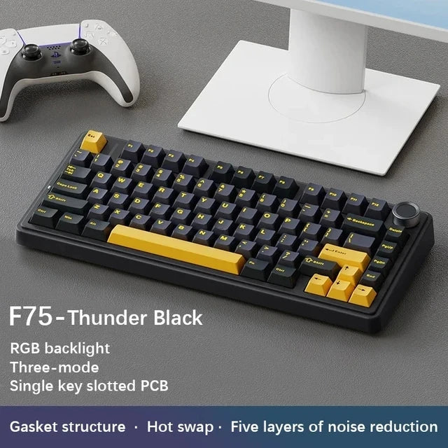 Teclado mecánico gamer inalámbrico RGB, formato compacto y tres modos de conexión