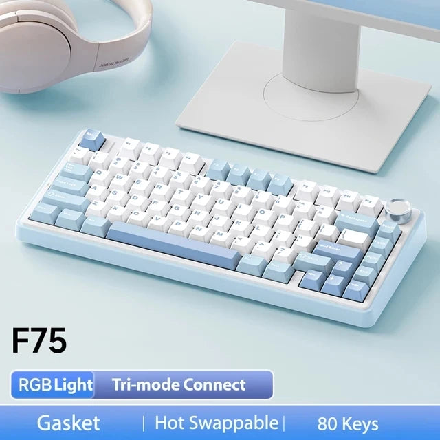 Teclado mecánico gamer inalámbrico RGB, formato compacto y tres modos de conexión